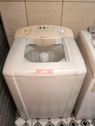 Máquina de lavar roupa Electrolux 127v