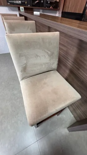 Vendo 4 banquetas