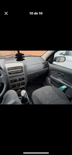 Fiat Siena Tetrafuel 1.4 MPI Fire Flex 8V 4P 2011