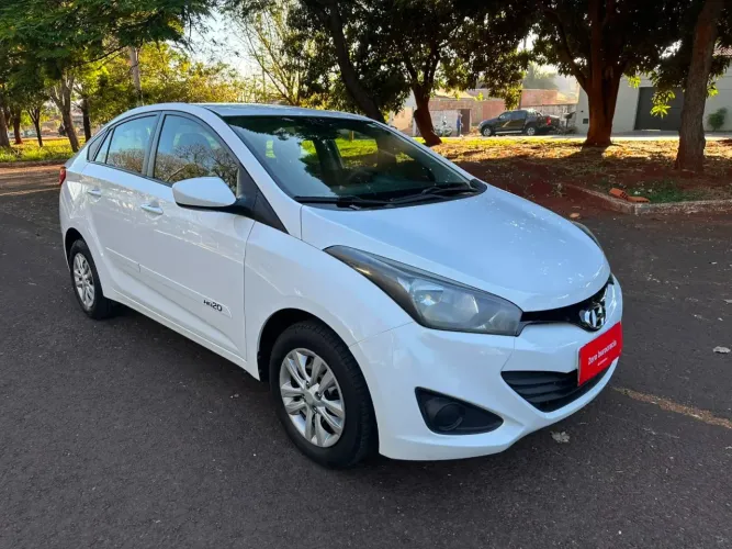 Hyundai HB20S C.plus/c.style 1.6 Flex 16V Mec.4p 2014