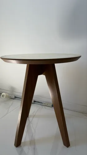 Mesa lateral redonda
