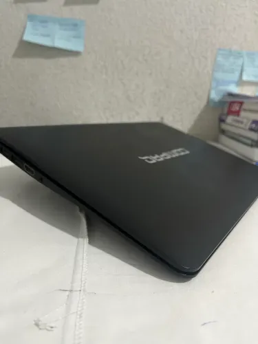 Notebook Compaq Super Conservado