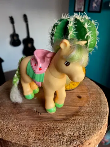 Poney Moranguinho Antigo Anos 80