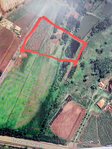 Terreno de 10500m2 com lago. Fácil acesso para Raposo Tavares, lugar com chácaras ao redor