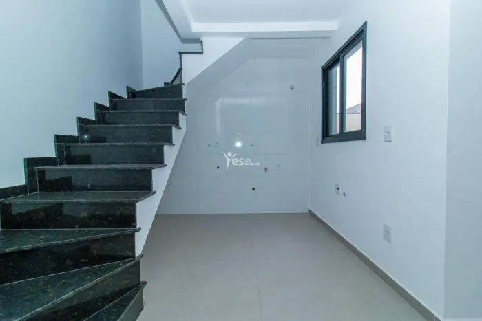 Cobertura nova com elevador localizada Parque Erasmo Assunção em Santo André. REF: 17593