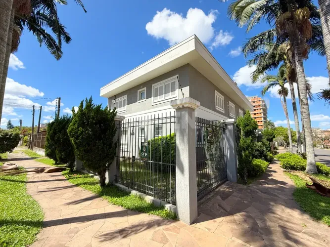 Sobrado com 267m² no bairro Marechal Rondon em Canoas para Alugar - Cód: 7267