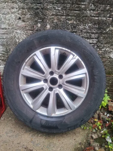 Vendo roda liga leve Amarok