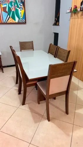 Mesa 6 cadeiras