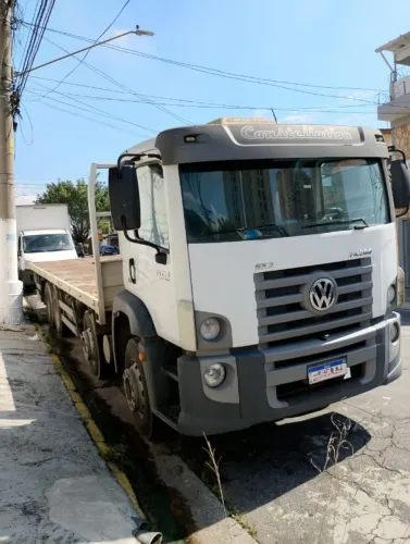 CAMINHÃO VW/24.280 CRM 6X2 - 3 LUGARES ÓTIMO NÉGOCIO