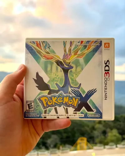 Pokémon X + Caixa e manuais jogo de Nintendo 3ds e Nintendo 3ds Xl