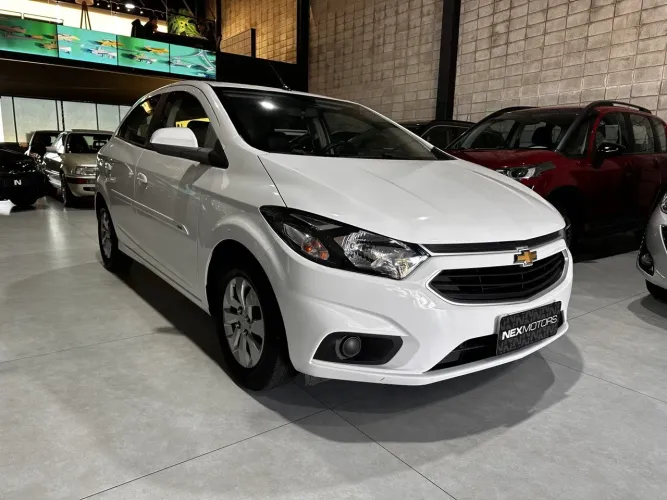 Chevrolet Onix Hatch LT 1.0 8V Flex Mec. 4P 2019