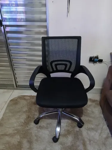 Vendo cadeira tela muito confortável no estado de Nova