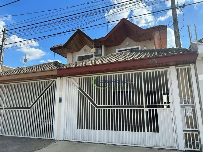 Sobrado com 4 dormitórios à venda, 124 m² por R$ 750.000,00 - Jardim das Indústrias - São 