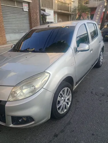 Aluguel Sandero já cadastrado Uber e 99