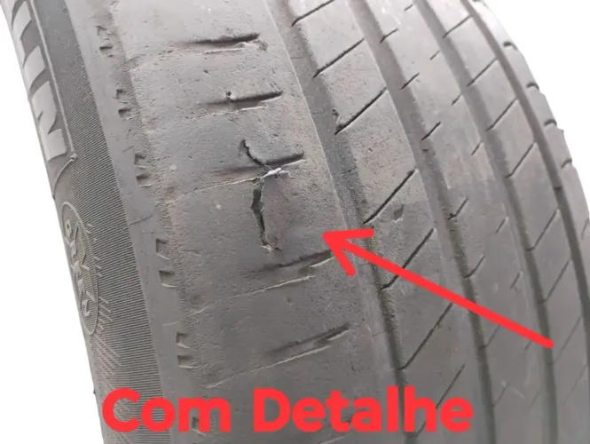 Pneu 255/45 Zr20 Michelin