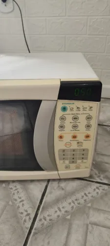Microondas Eletrolux todo bom