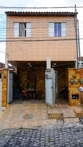 Casa de 1° Andar no Bairro do Geisel com 5 quartos