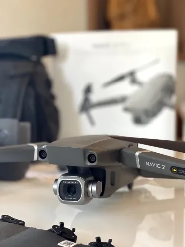 Drone Dji Mavic 2 Pro 4k Fly More Combo 3 Baterias na caixa