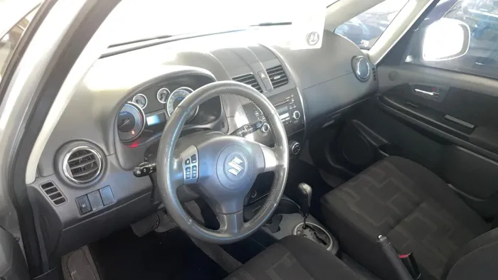 Suzuki SX4 2.0 16V 145cv 4WD 5P Aut. 2012