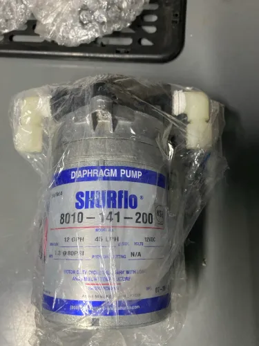 Bomba diafragma Shurflo, modelo 8010-141-200.