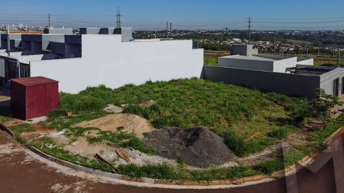 Terreno à venda, 300 m² por R$ 300.000 - Pioneiros /Golden Park 2 - Londrina/PR