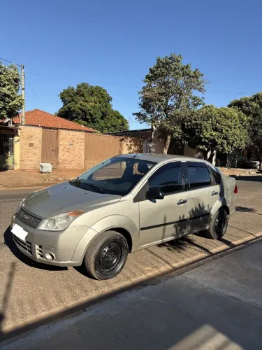 Ford Fiesta Sed. 1.6 8V Flex 4P 2008