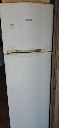 Vendo consulta frosfree 263 litros 60 no frezer geladeira 203