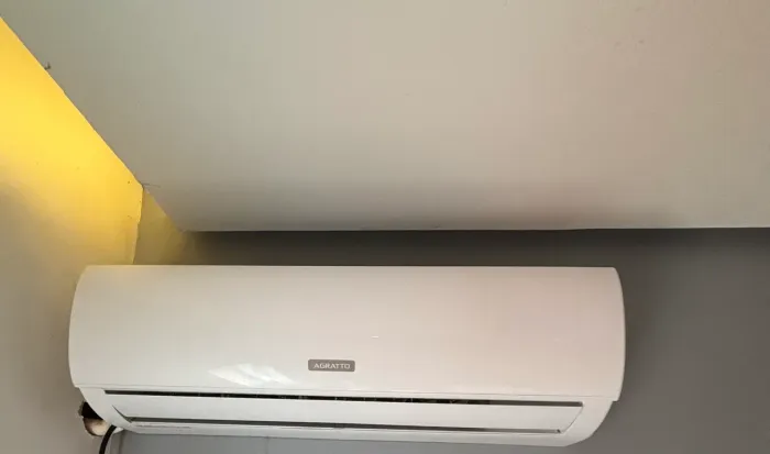 Ar condicionado Agratto.