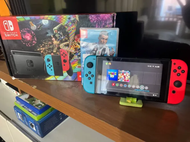 Nintendo Switch V2