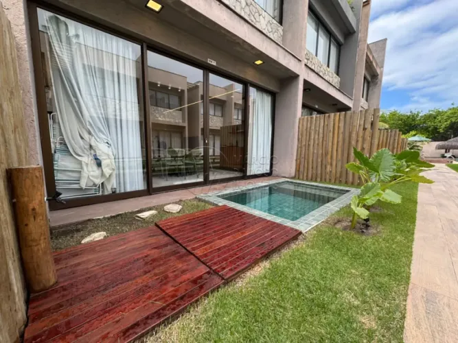 Apartamento Mobiliado com 2 Suítes e Piscina à Venda no Cond. Villa Manah