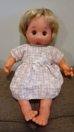Boneca anos 80 Peteleco Chupa Dedo 30cm