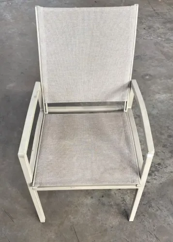 Poltronas na cor Off-Witte