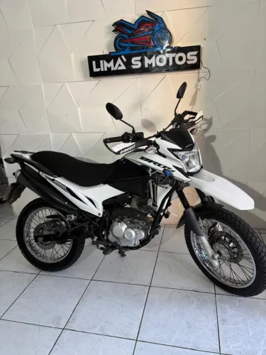 VENDO OU TROCO HONDA BROS 160 ESDD 2022/23 ( LIMAS MOTOS)