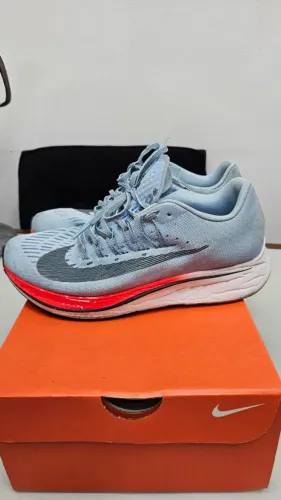 Tênis Nike Zoom Winflo 7
