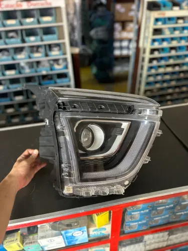 Farol Hyundai Creta 2021