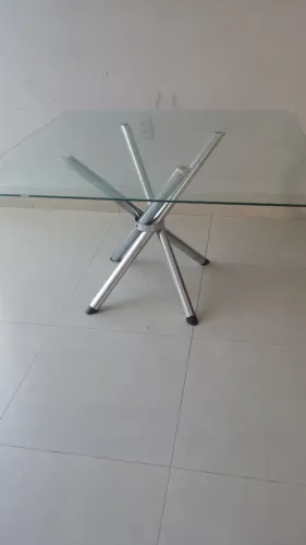 Mesa quadrada de vidro Kappesberg 