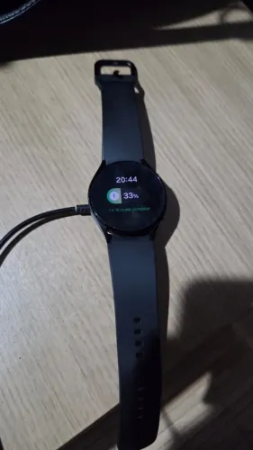 Samsung Galaxy Watch4 40mm Preto - Leia a descrição