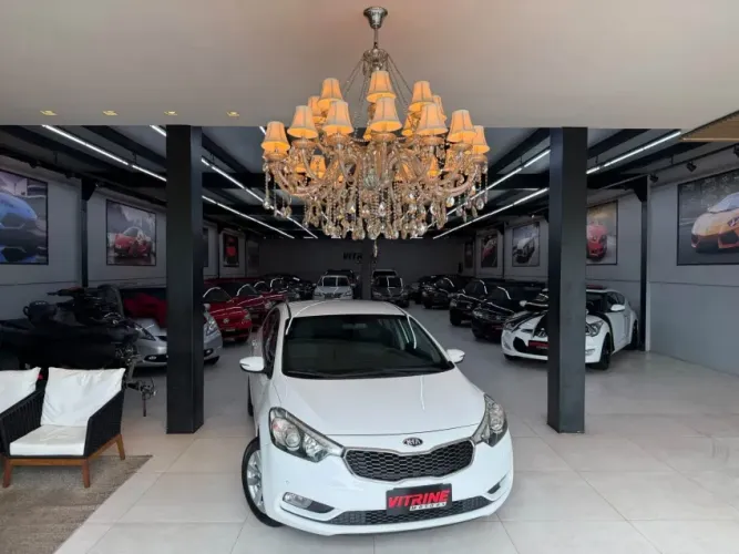 Kia Motors Cerato 1.6 16V Flex Aut. 2014