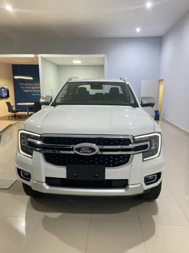 Ford Ranger Limited+ 3.0 V6 4X4 CD TB DIE AUT 2027