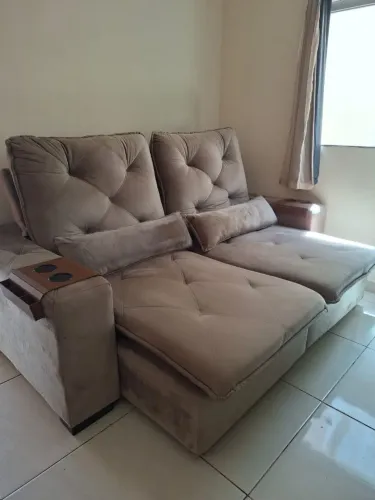Sofá retratil reinclinavel semi novo