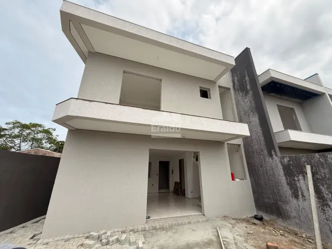 Sobrado a venda em Bom Retiro - Matinhos, PR