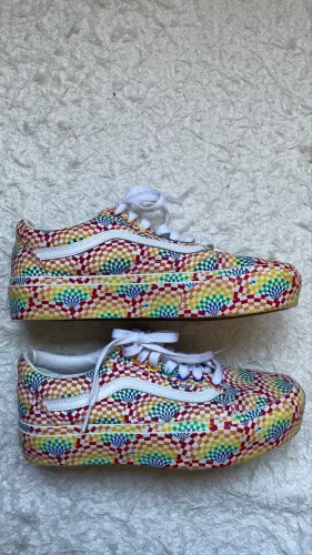 vans old skool platform pride unisex