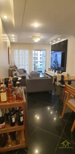 Imóvel para venda tem 125 metros quadrados com 3 quartos em Praia da Costa - Vila Velha -