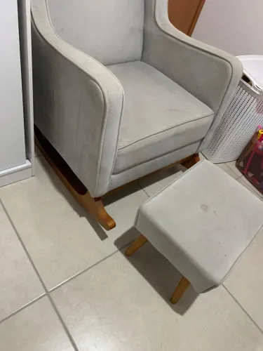 Poltrona de amamentação