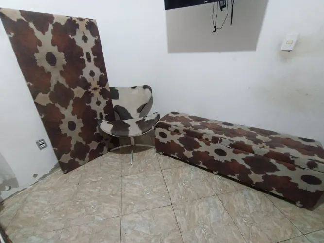Pulff + cabeceira estampa de animal print
