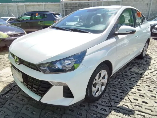Hyundai HB20S Comfort Plus 1.0 Flex 12V Mec. 2024