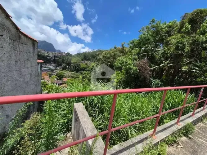 Terreno para venda, 580m² - Castelanea - Petrópolis/RJ