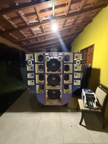 Som automotivo paredão 