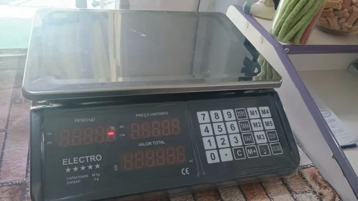 Balança com capacidade de 40kg