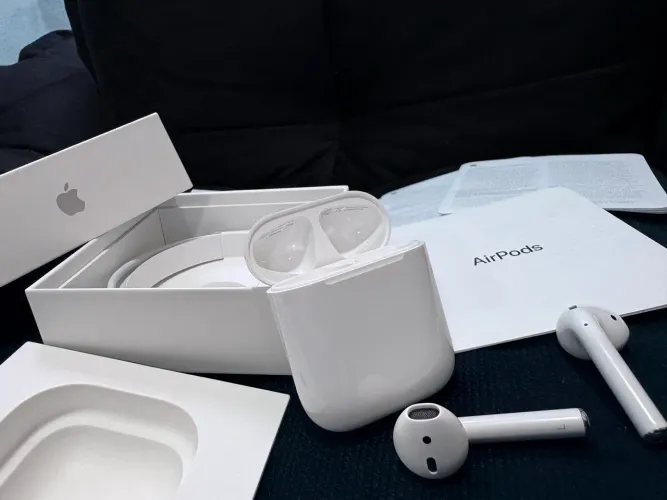 Apple Airpods 2 ORIGINAL Seminovo